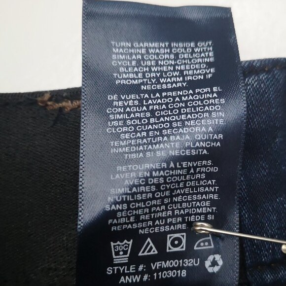 NWT Curve Appeal High Rise No Gap Waist Ladies Size 14W Comfort Skinny Jeans - Picture 13 of 16